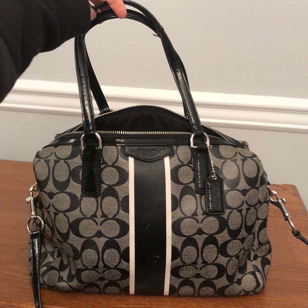 Coach purse.
